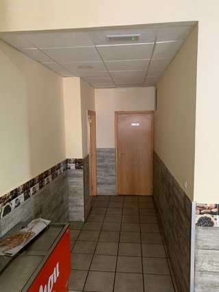 Se traspasa acogedor restaurante–cafetería
