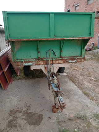 Remolque agrícola 4000 kg para tractor