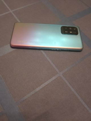 Teléfono multicolor OPPO
