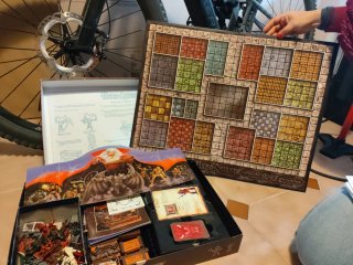 Hero Quest Edición Renovada Ampliada MB Juegos