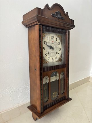 Reloj de Pared Antiguo Frontier