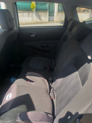 Nissan Qashqai+2 2010