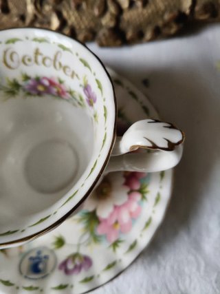 Tazza da the Royal Albert October