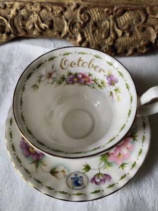 Tazza da the Royal Albert October