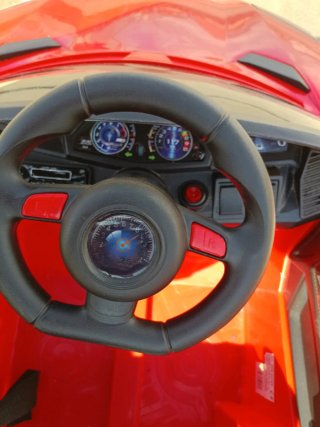 Coche eléctrico de niños