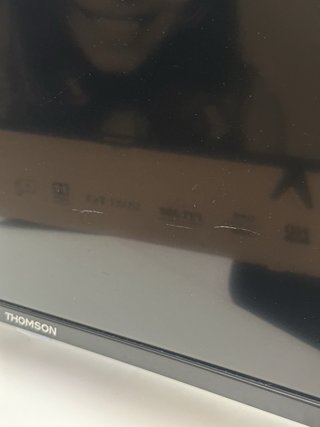 TV Thomson 32 LED Smart TV