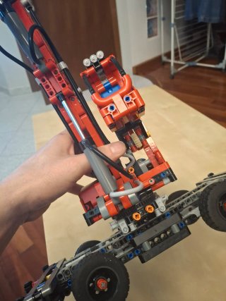 Lego Technic 42144 Escavatore
