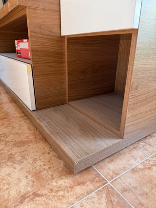 Mueble TV y módulo vertical