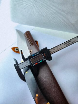 Faca Trendhunter Couro e Metal