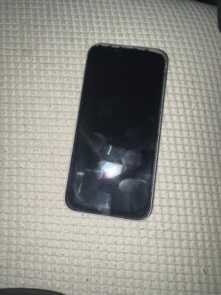 iPhone 14 morado/claro
