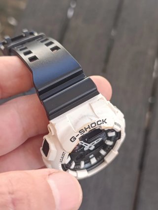 Casio G shock Gax100