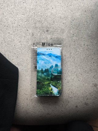 Funda móvil paisaje montañoso