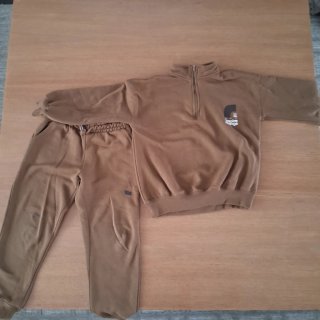 Conjunto chándal niño marrón
