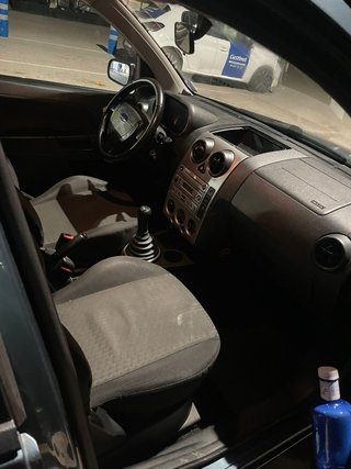 Ford Fusion 2004