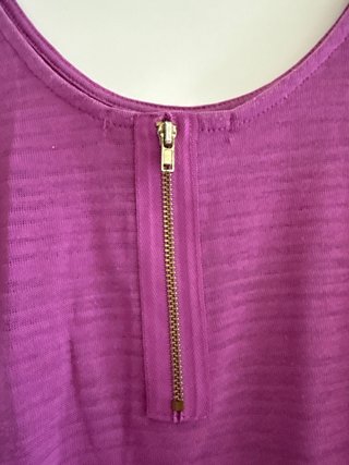 Camiseta morada tirantes