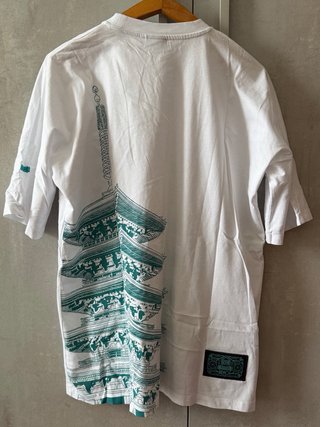 T-shirt Dolly Noire Pagoda Giappone (mai usata)