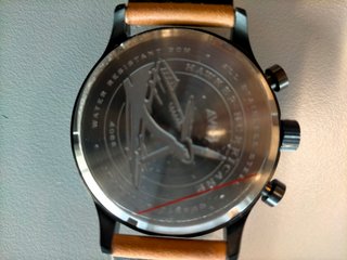 Reloj AVI-8 Cuarzo Marrón y Gris