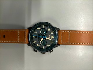 Reloj AVI-8 Cuarzo Marrón y Gris