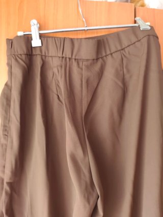 Conjunto traje pantalón y top marrón Talla S