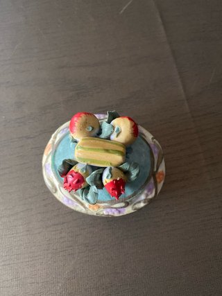 Joyero decorativo con frutas
