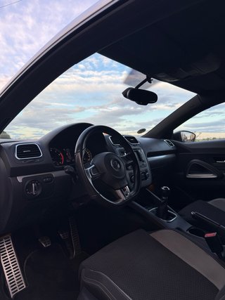 VW Scirocco, PERFECTO, servicios ECHOS