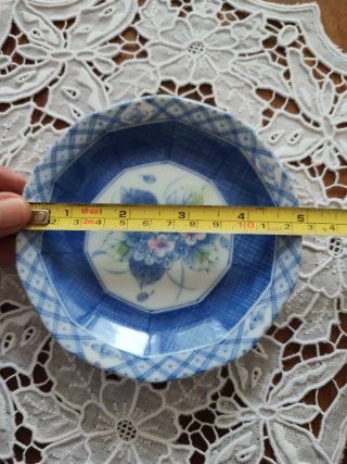 Plato pequeño porcelana flores 12 cm