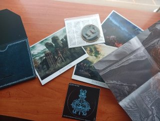 Elden Ring - Colección de Arte y Moneda