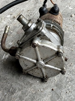 Bomba Gasolina Mercedes Clásico Bosch 0442200007