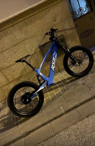 Bici RXF Eléctrica Azul 20 pulgadas