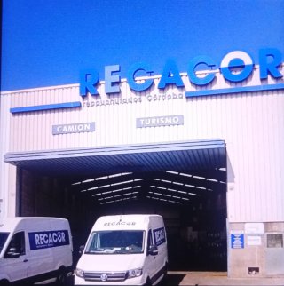 Se busca trabajador para empresa de recacor