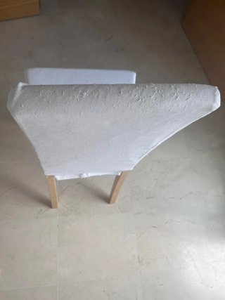 Mesa comedor extensible cristal y metal + 2 sillas
