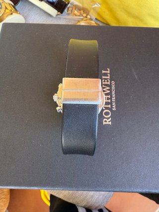 Reloj DOGMA Cronógrafo Dorado y Negro