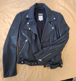 Chaqueta de cuero zara