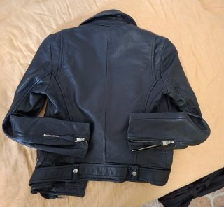 Chaqueta de cuero zara