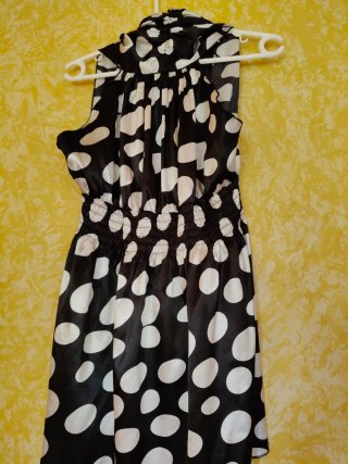 Blusa Y/J lunares blancos y negros