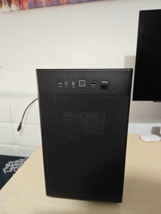PC GAMING OSCURO MINIMAL NO RGB