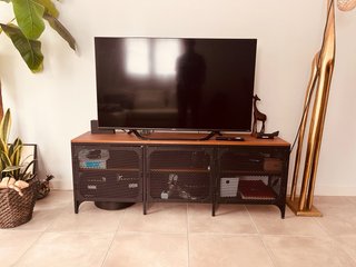 Mueble TV Ikea Fjälbo Madera y Metal