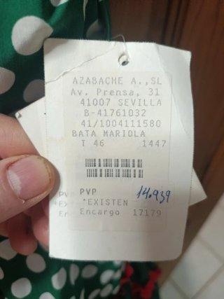 Bata flamenca verde y roja