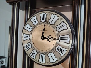 Reloj de pared Junghans