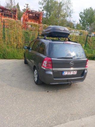 Opel Zafira 2012