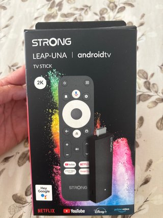 STRONG LEAP-UNA TV Stick Android TV 2K