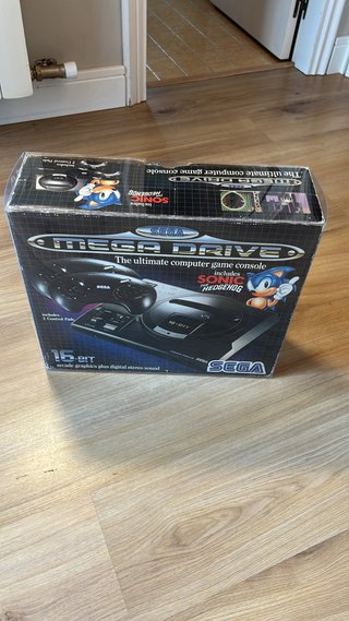 Consola Sega Mega Drive con 7 juegos