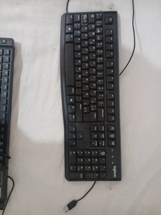 Teclado Logitech USB
