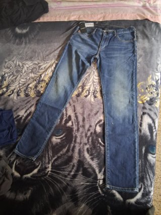 Pantalón vaquero Armani Talla 32
