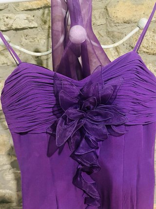 Vestido largo morado fiesta volantes