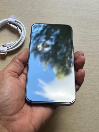 iPhone 16e GARANTÍA NUEVO 41 Ciclos