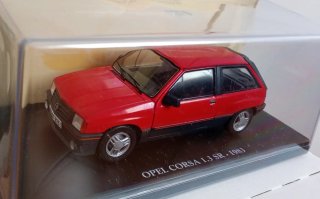 Opel Corsa 1.3 SR 1983 scala 1:24