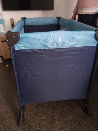 Cuna de viaje plegable azul