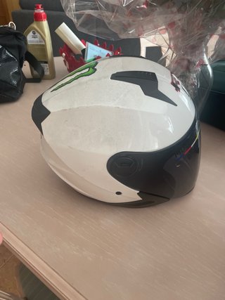 Casco Moto Abierto Blanco y casco negro motocross