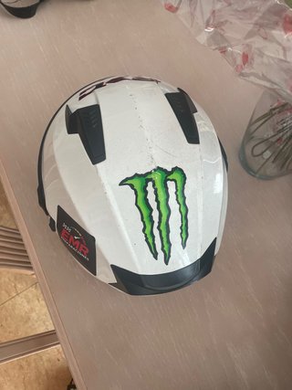 Casco Moto Abierto Blanco y casco negro motocross